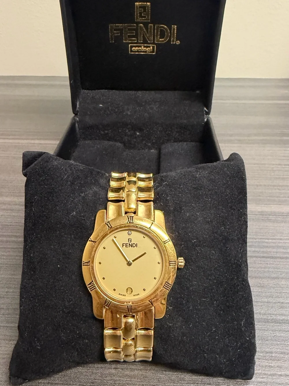 Fendi Gold Men's Dress Watch with Gold Dial